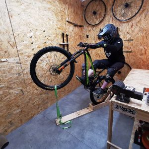 Jak zrobić manuala - manual na rowerze MTB