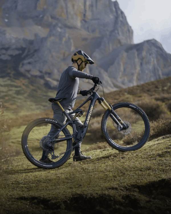 Rower elektryczny Amflow Carbon Pro Avinox DJI -(800Wh) 42999 PLN